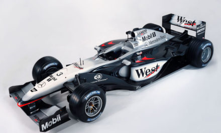 F1: Schumacher en course, Bridgestone jette l'éponge