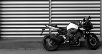 Les 10 commandements avant de sortir la moto du garage ce printemps