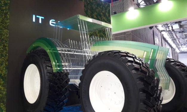 SIMA 2019 : BKT a présenté son plus gros pneu agricole
