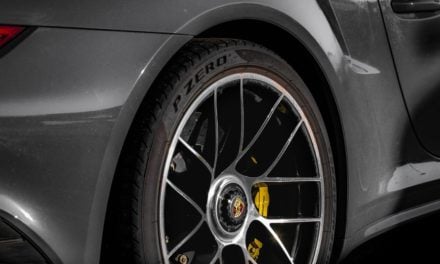 10 véhicules de prestige équipés en pneus Pirelli